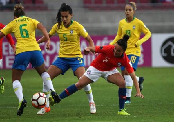 Chile_Brasil_Coté_Rojas_Copa_América_Femenina_2018