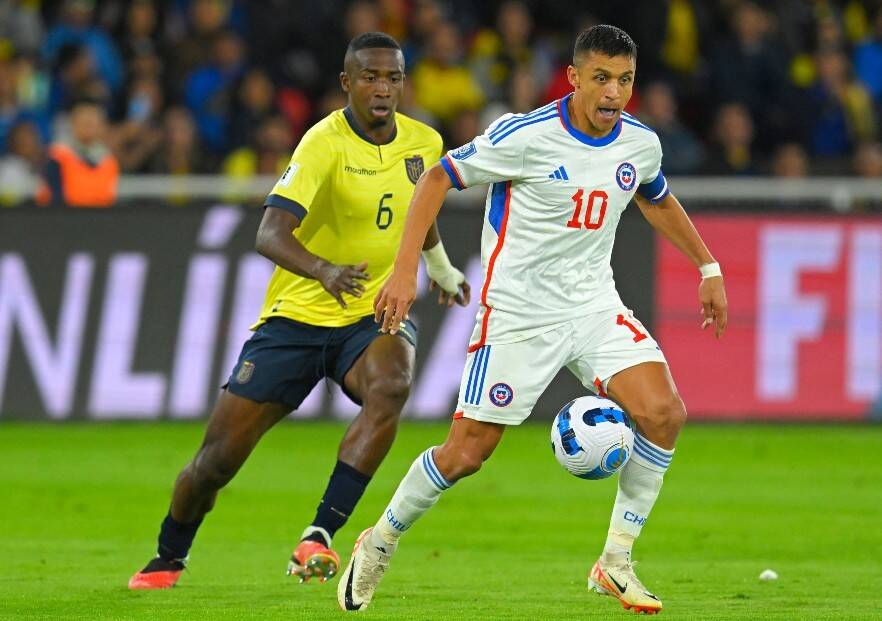 Alexis-Sanchez-Chile-vs-Ecuador-2023