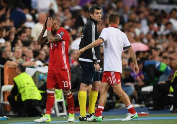 Arturo_Vidal_Expulsado_Bayern_Real_Champions_2017_Getty