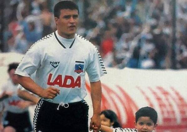 Borghi_jugador_ColoColo_1992