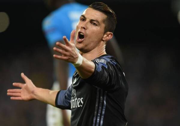 Cristiano_Ronaldo_enojo_RealMadrid_2017_getty