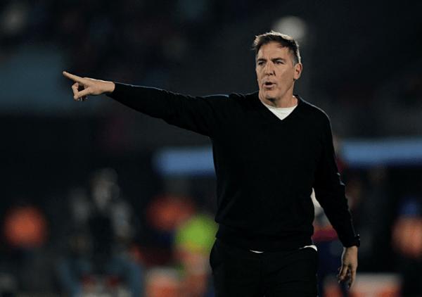 eduardo-berizzo-fbl-wc-2026-samerica-qualifiers-uru-chi (2)