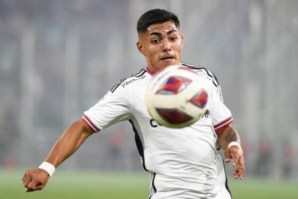 Jordhy Thompson-Colo Colo-Agresion-Mujer