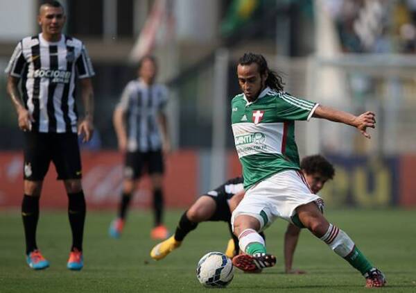 Jorge_Valdivia_Palmeiras_2014