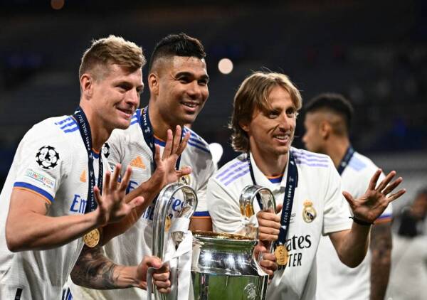 kroos_casemiro_modric_real-madrid_champions_2022_getty