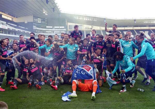 Leeds_campeon_2020_championship