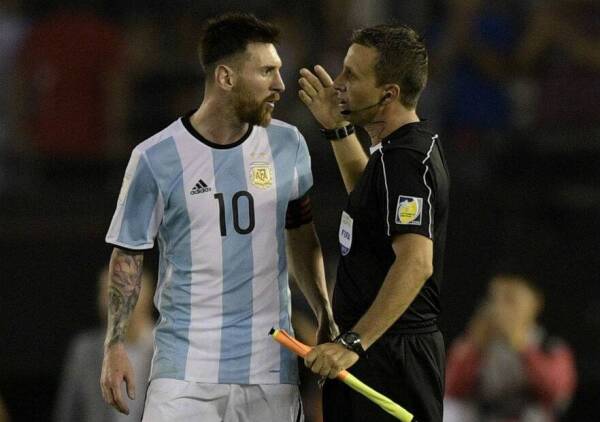 Messi_insulto_juez_Argentina_2017_getty