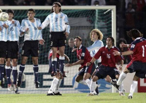 Salas_Chile-Argentina_2004