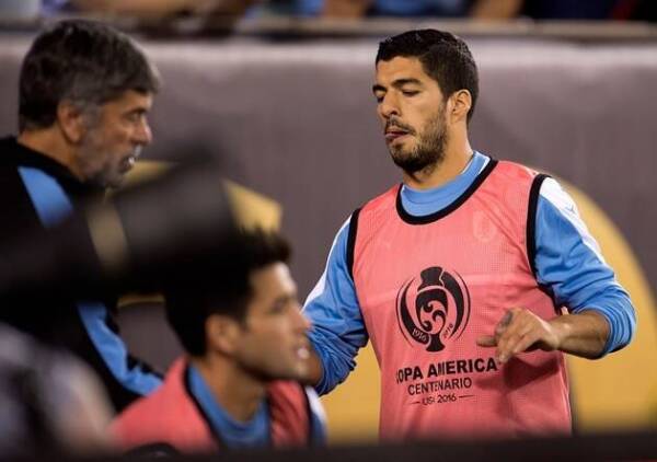 Suarez_Uruguay_Copa_America_PS