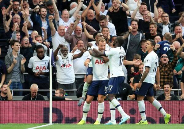Tottenham-Celebrando_Aston-Villa_Premier-League_2019_getty