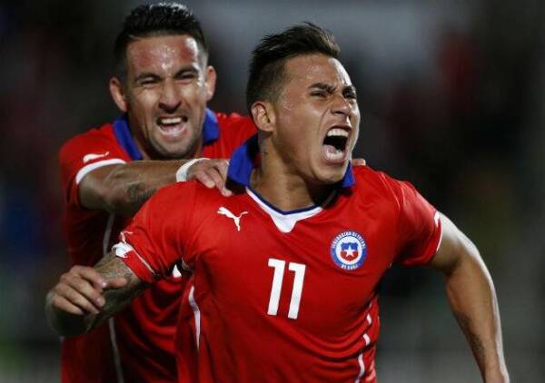 Vargas_gol_Chile_Peru_PS