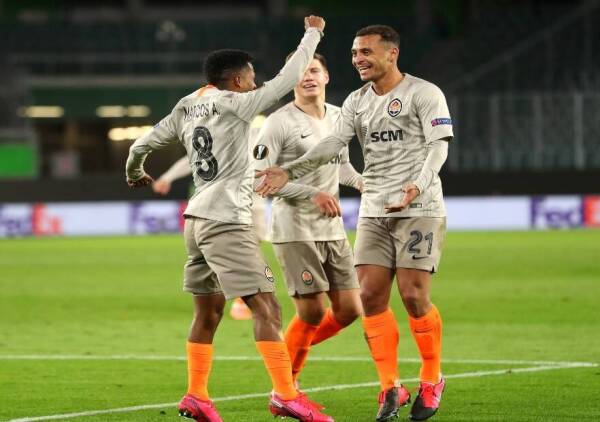 vfl-wolfsburg-v-shakhtar-donetsk-uefa-europa-league-round-of-16-first-leg-1