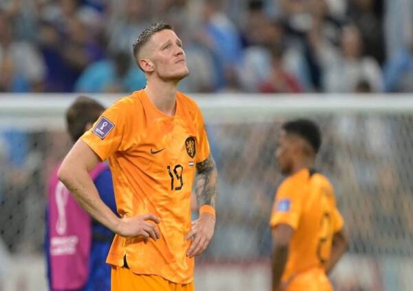 WoutWeghorst_PaísesBajos_OneFootball_Dic22