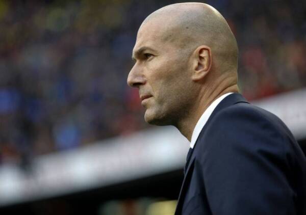 Zidane_Barcelona_RealMadrid_clasico_2016